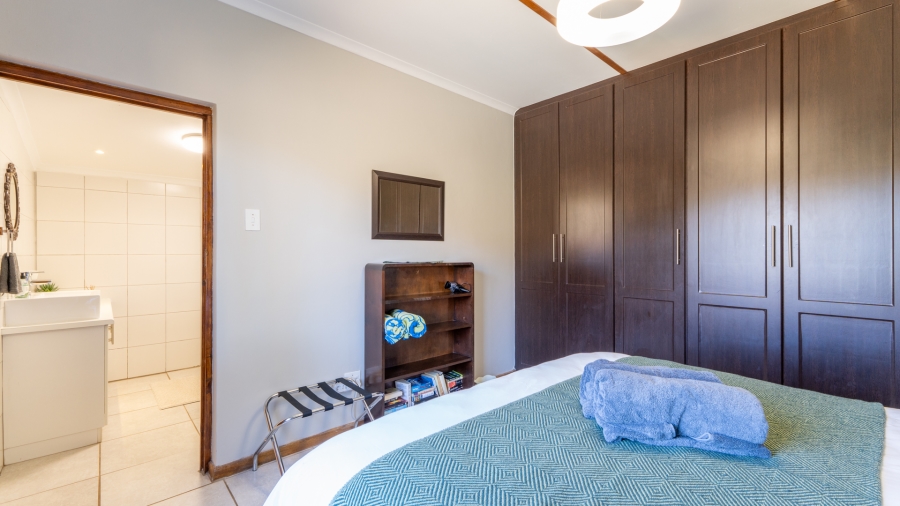 6 Bedroom Property for Sale in Robertson Western Cape